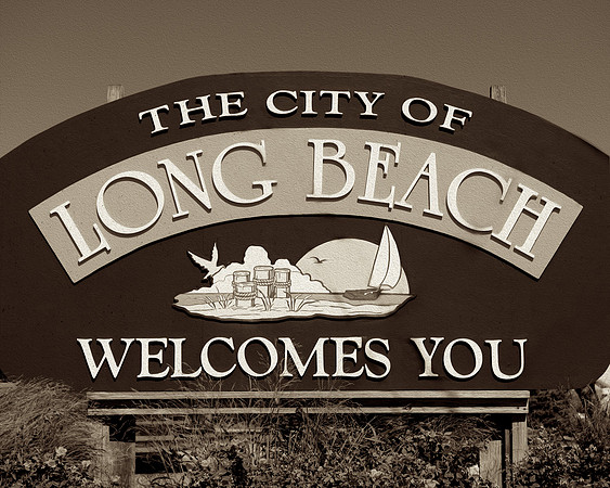 DSC_0594oilLongBeach - Version 2