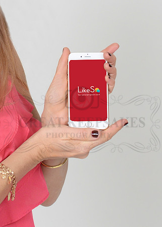 DSC_8609e APP Hand